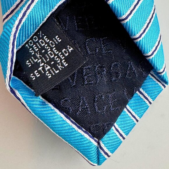 Versace Made in Italy Blue Stripe Silk Tie Medusa Logo | 100% Silk - Picture 4 of 8